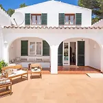 Linda Villa Son Parc